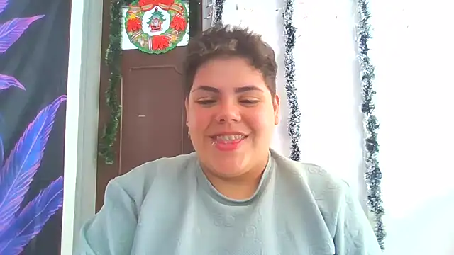 Hailey_Curvy's cam snapshot