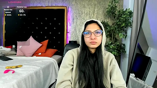 MelodyCruze's cam snapshot