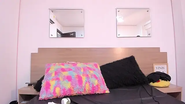 Mike_N_Gaby's cam snapshot