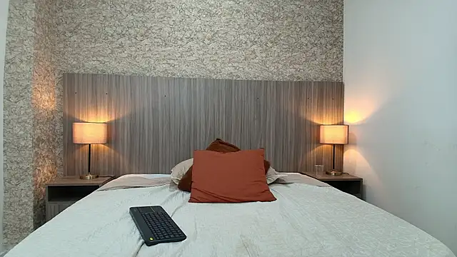 zoe_bermudez's cam snapshot