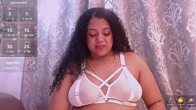 JadeSoleile's cam snapshot