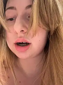 curvyflawless's cam snapshot