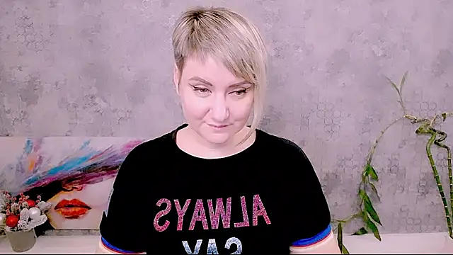 Djullia's cam snapshot