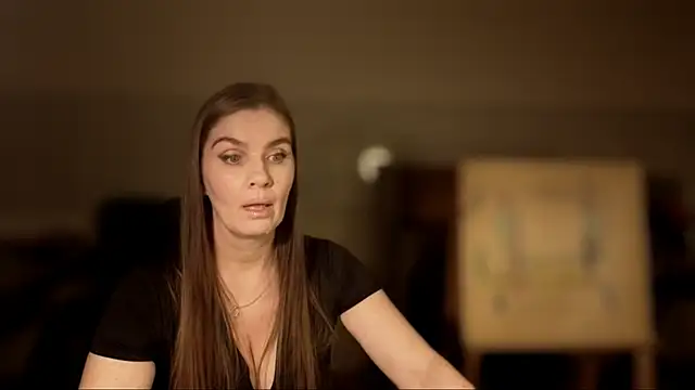 NoNudeElie's cam snapshot