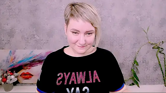 Djullia's cam snapshot