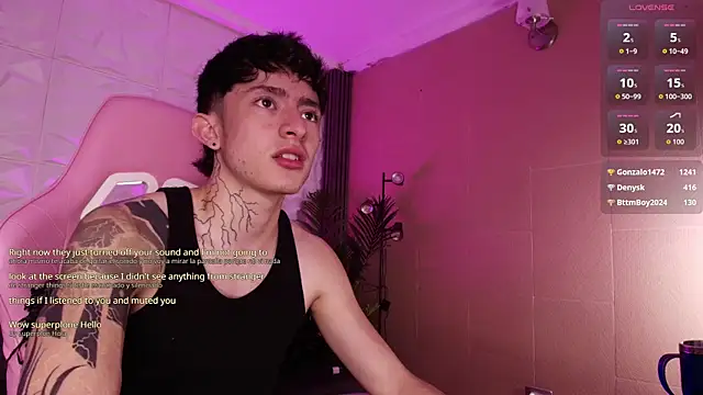 troy_rouge live sex cam