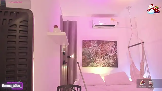 emma_alice_'s cam snapshot