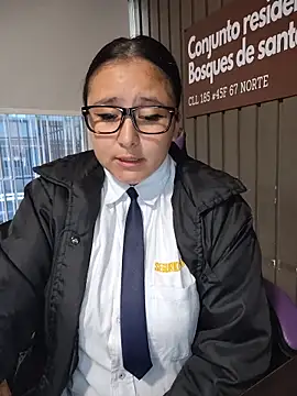 Cute_Penelope live sex cam