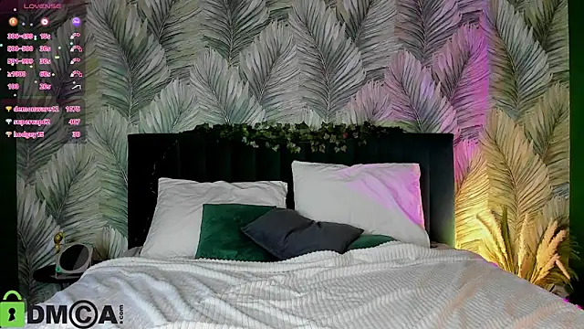 Lexy-Woorhez live sex cam