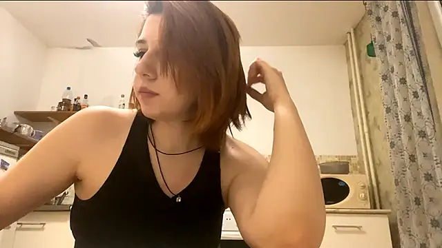 Julie_mayers_'s cam snapshot