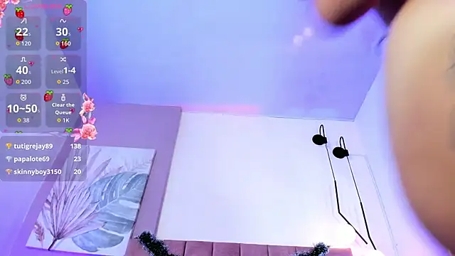 VelvetQueen__'s cam snapshot