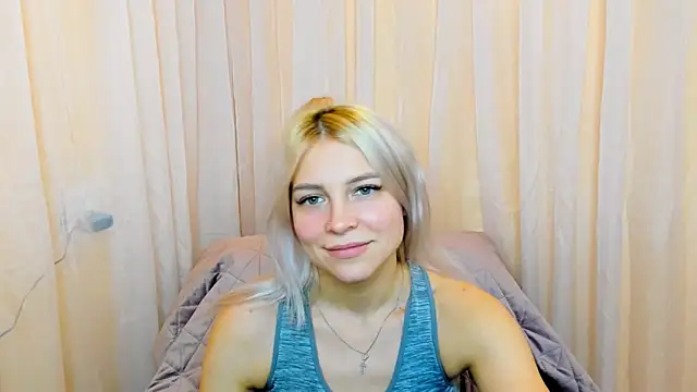 FoxyKathryn's cam snapshot