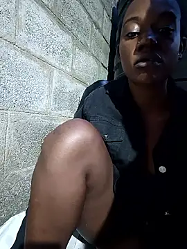 Xtra_bootie's cam snapshot