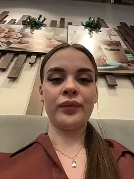 KristiRich live sex cam