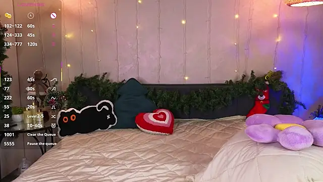 ConstanceHelms's cam snapshot