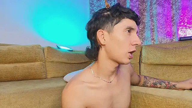 JacoboSwam live sex cam