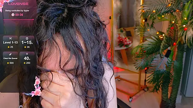 curly_jade's cam snapshot