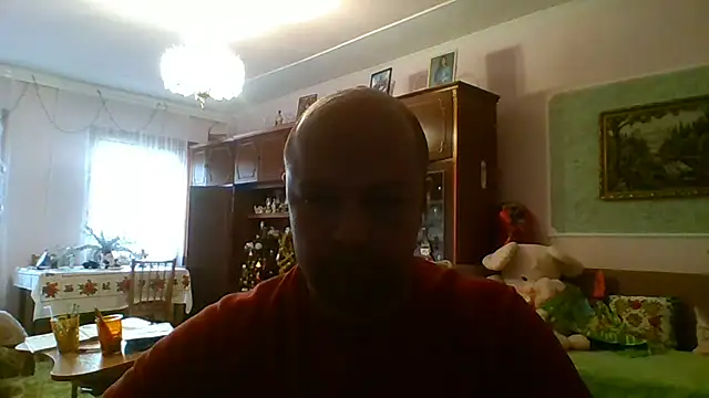 Luceriusbigass live sex cam