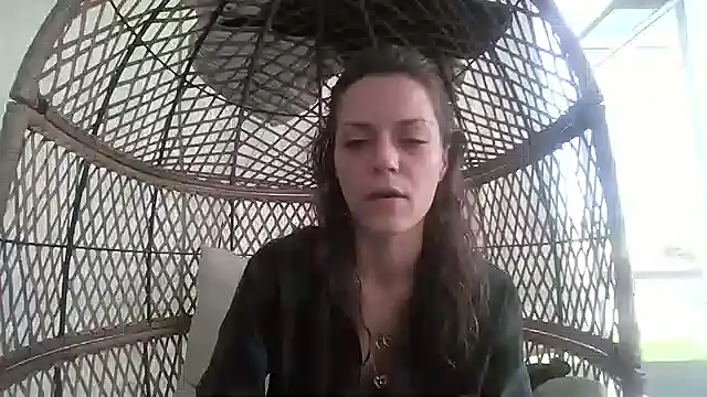 LaylaRainVIP's cam snapshot