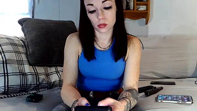 Genevieve143's cam snapshot