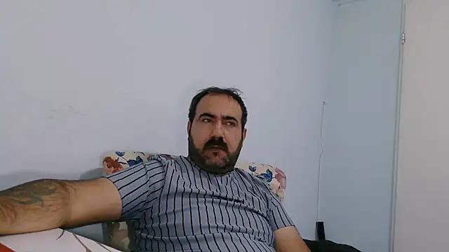 dark-look live sex cam