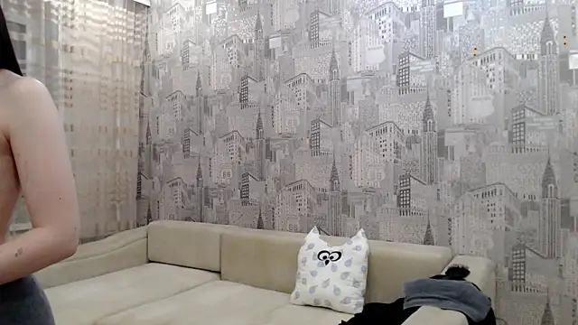 RadyBoonmee's cam snapshot