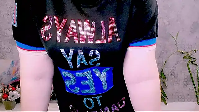 Djullia's cam snapshot