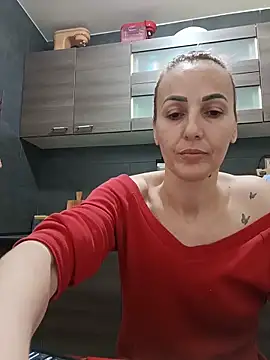 Aly-john1985's cam snapshot