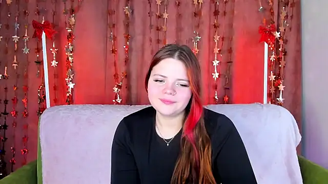 KellyFiery's cam snapshot