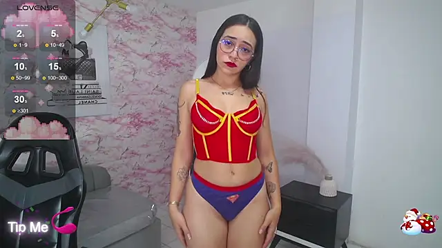 miss_andreaa_t's cam snapshot