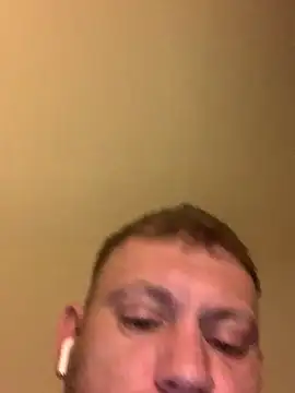 Weestud94 live sex cam