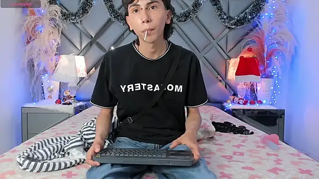 Milan_LewisS live sex cam