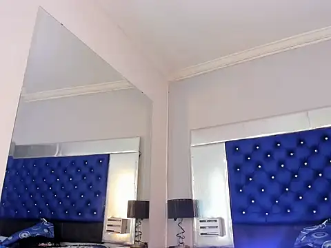 MistressOriana live sex cam