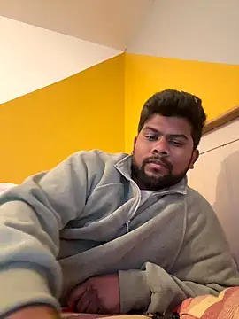 YOURCRAZYDADDY live sex cam