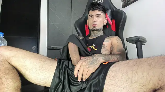 sergiio_mesa27 live sex cam