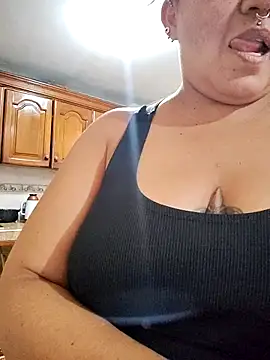 hotcougarxx live sex cam