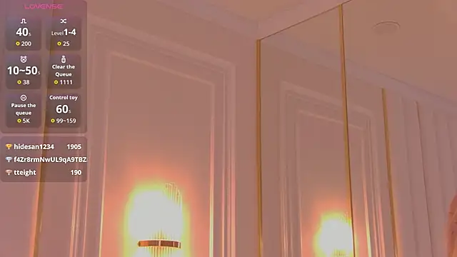 AriellaMelo live sex cam