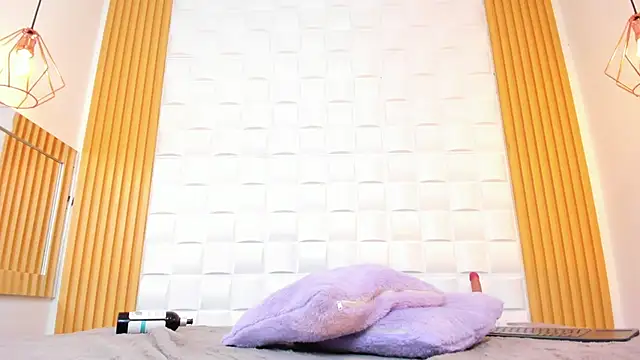 AriaBelle's cam snapshot