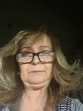 Irina2909@xh's cam snapshot