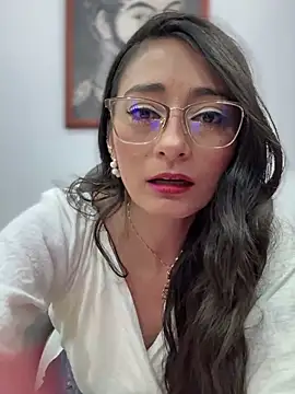 _Bella-Office1 live sex cam