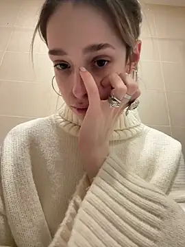 Naomi___Rias's cam snapshot