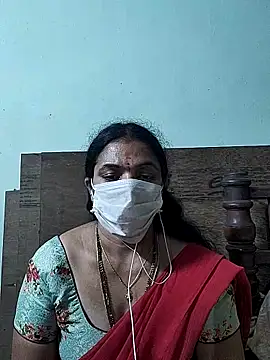 bhavyasri_55's cam snapshot