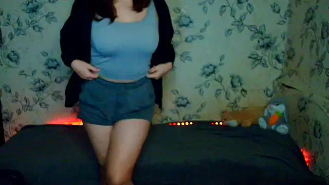 OliviaMontgommery's cam snapshot