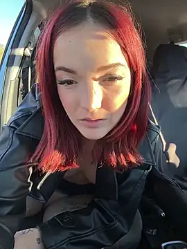 Daddyslut2_0 live sex cam