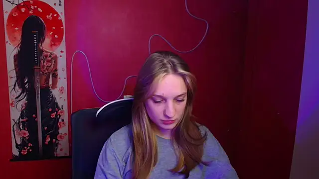 Katie_Rosiee's cam snapshot