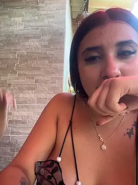 Nahomy_Harperr live sex cam