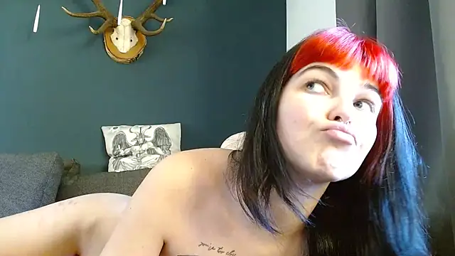 alinavampira_ live sex cam