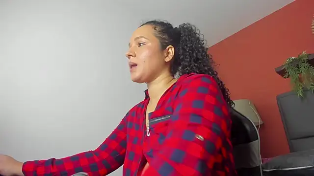 yera_curry's cam snapshot