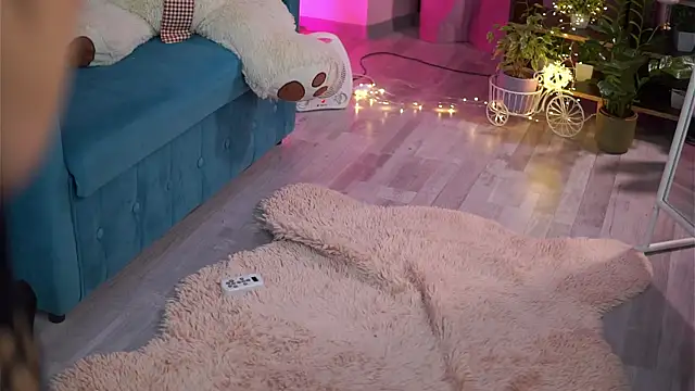 TheAyana live sex cam