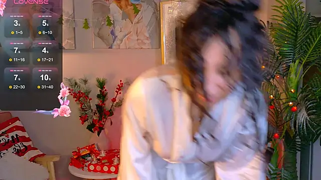 curly_jade's cam snapshot